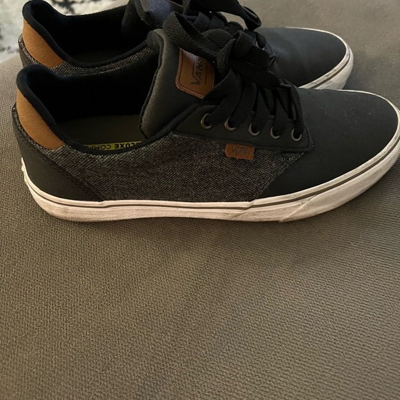 Vans used but in good condition asking $40 obo. Thanks for looking - Picture 5 of 7